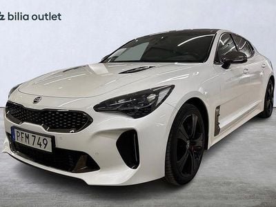 Begagnad Kia Stinger GT 370 HK (272 kW) 2018 Vit Halvkombi