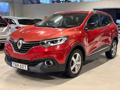 Röd Begagnad 2015 Renault Kadjar SUV | 119 900 kr (Marknadspris)