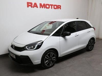 Ny Honda Jazz Advance 122 HK (89 kW) 2025 Vit Halvkombi