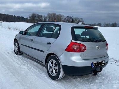 Begagnad VW Golf IV 102 HK (75 kW) 2006 Reflex silver