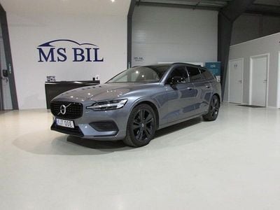 Grå Begagnad 2019 Volvo V60 Momentum Kombi | 219 900 kr (Marknadspris)