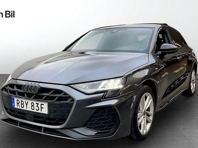 Begagnad Audi A3 S-Line 177 HK (130 kW) 2025 Daytonagrå pärleffekt Sedan