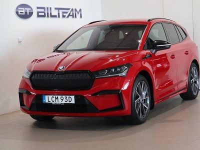 Röd Begagnad 2022 Skoda Enyaq iV SportLine SUV | 414 900 kr (Lite dyr)