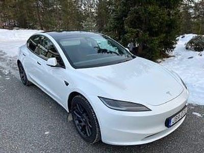 Begagnad Tesla Model 3 Long Range AWD 380 kW (517 HK) 2024 Sedan