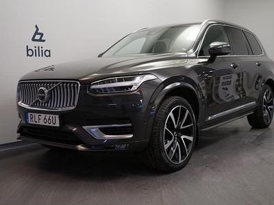 Grå Begagnad 2022 Volvo XC90 Ultimate SUV | 579 500 kr (Marknadspris)
