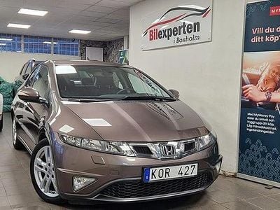 Grå Begagnad 2010 Honda Civic Sport Halvkombi | 84 900 kr (Lite dyr)