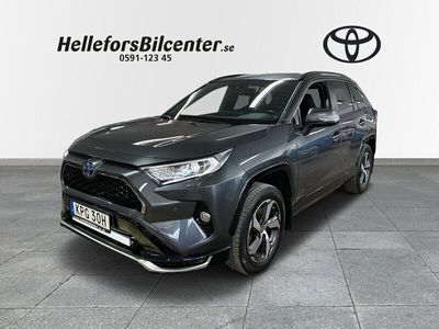 begagnad Toyota RAV4 Laddhybrid X-edition DRAG Led ramp Vhjul Värmare