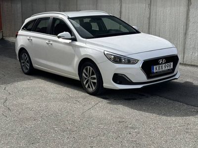 begagnad Hyundai i30 Kombi 1.6 CRDi Euro 6 136hk