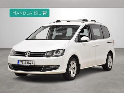 Vit Begagnad 2017 VW Sharan Minibuss | 289 900 kr (Lite dyr)