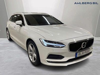 Vit Begagnad 2018 Volvo V90 Momentum Kombi | 239 500 kr (Lite dyr)