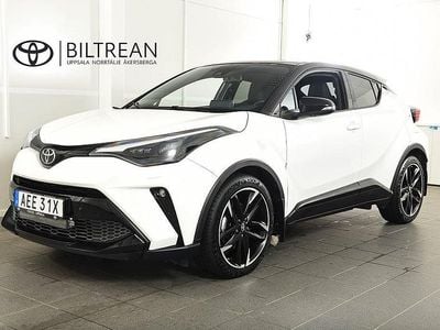 Vit Begagnad 2022 Toyota C-HR Sport SUV | 299 800 kr (Marknadspris)
