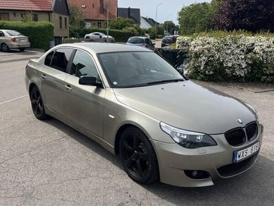 BMW 523