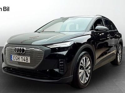 Svart Begagnad 2022 Audi Q4 e-tron Proline SUV | 309 000 kr (Bra pris)