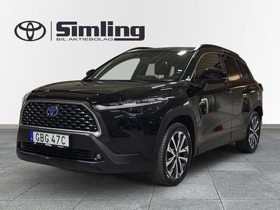 Svart Begagnad 2022 Toyota Corolla Cross Executive SUV | 374 900 kr (Lite dyr)