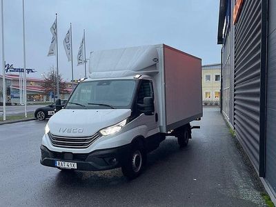 Begagnad Iveco Daily 157 HK (115 kW) 2023 Vit Van