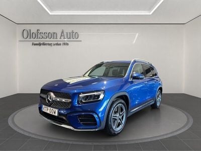 Mercedes GLB220