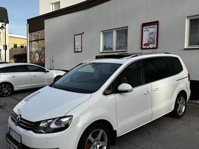 begagnad VW Sharan 2.0 TDI Premium Euro 5