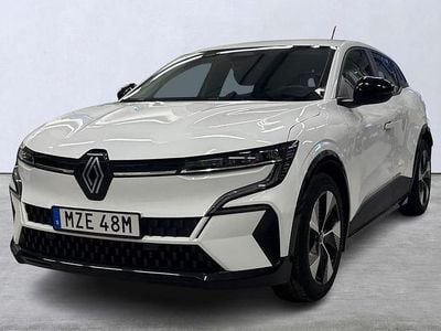 Begagnad Renault Mégane IV Equilibre 97 kW (132 HK) 2023 Vit Halvkombi