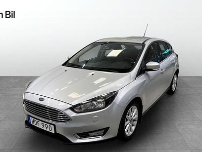 Begagnad Ford Focus 125 HK (91 kW) 2016 Grå Halvkombi