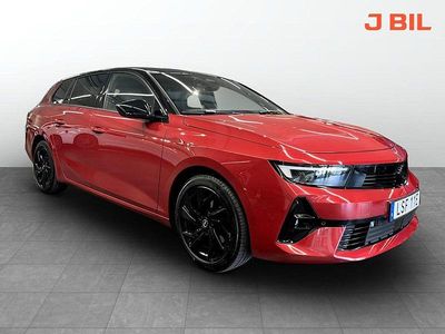 Röd Begagnad 2024 Opel Astra Kombi | 239 900 kr (Marknadspris)