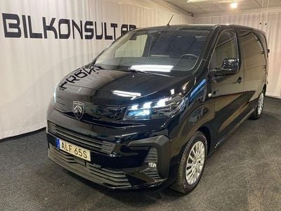 Begagnad Peugeot e-Expert 100 kW (136 HK) 2024 Svart Van