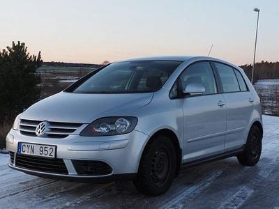 Begagnad 2009 VW Golf Plus Cross Minibuss | 49 000 kr (Marknadspris)