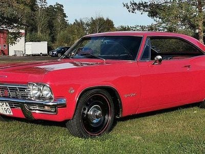 Begagnad Chevrolet Impala 301 HK (221 kW) 1965 Röd Sedan