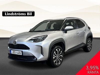 Silver Begagnad 2024 Toyota Yaris Cross Active SUV | 339 900 kr (Dyr)