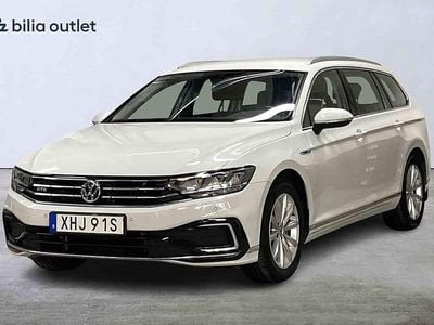 Vit Begagnad 2020 VW Passat GTE Kombi | 259 900 kr (Marknadspris)