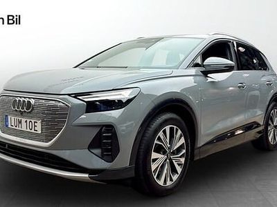 Grå Begagnad 2022 Audi Q4 e-tron Advanced Plus SUV | 359 000 kr (Marknadspris)