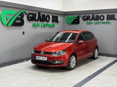 Röd Begagnad 2015 VW Polo Halvkombi | 99 900 kr (Marknadspris)
