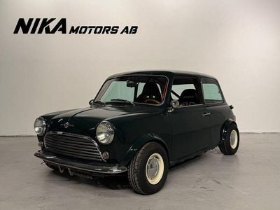 Begagnad Austin Mini 101 HK (74 kW) 1980 British racing green Sportkupé