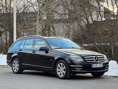 Begagnad Mercedes C180 Avantgarde 156 HK (114 kW) 2009 Svart Kombi