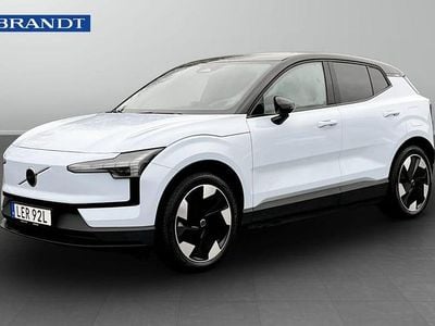 Blå Begagnad 2024 Volvo EX30 Performance SUV | 409 900 kr (Marknadspris)
