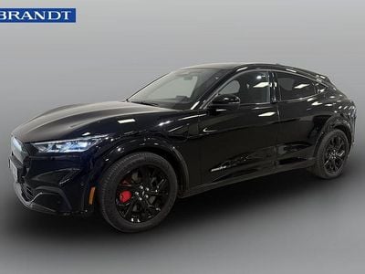 Svart Begagnad 2023 Ford Mustang Mach-E SUV | 439 000 kr