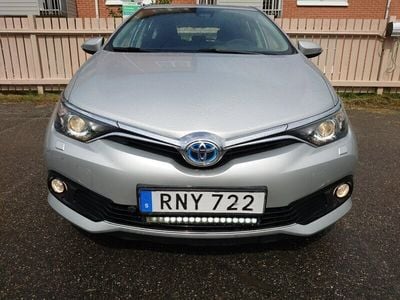 Toyota Auris Hybrid