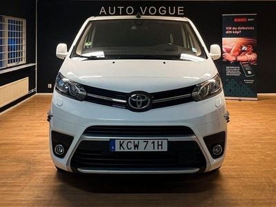 Vit Begagnad 2020 Toyota Proace Verso Kombi | 254 900 kr (Marknadspris)