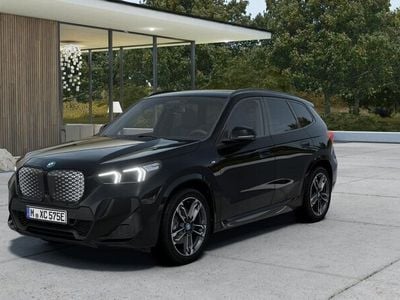 Begagnad BMW iX1 M Sport 230 kW (313 HK) 2024 Svart SUV