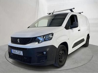 Vit Begagnad 2019 Peugeot Partner Minibuss | 119 000 kr (Superpris)