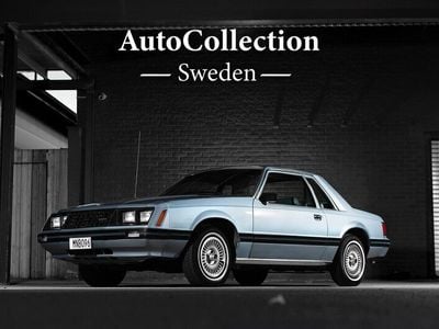 Ljusblå Begagnad 1981 Ford Mustang Ghia Sportkupé | 179 900 kr