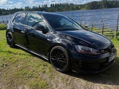 VW Golf VII