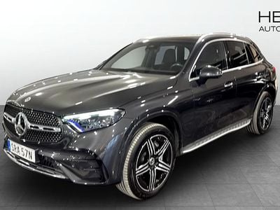 Grå Begagnad 2023 Mercedes GLC300e AMG SUV | 649 900 kr (Dyr)