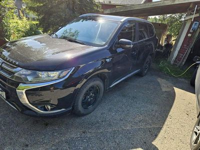 Mitsubishi Outlander P-HEV