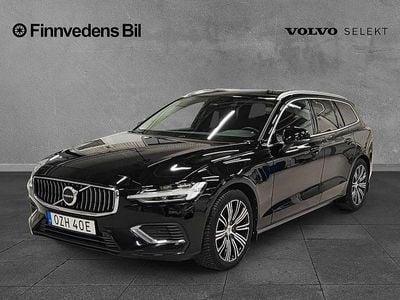 Svart Begagnad 2022 Volvo V60 Core Kombi | 369 000 kr (Bra pris)