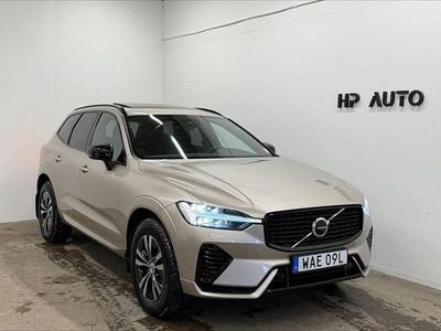 Grå Begagnad 2023 Volvo XC60 Plus SUV | 495 500 kr
