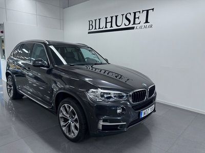 begagnad BMW X5 xDrive 30d Svensksåld*Panorama*Navi*Dragkrok*7-Sits