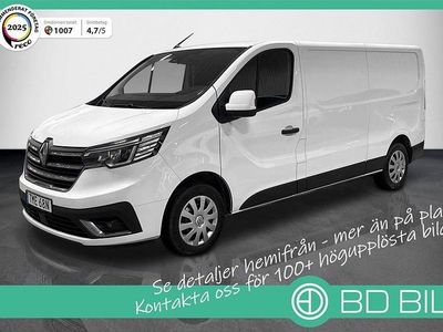 Vit Begagnad 2023 Renault Trafic Minibuss | 309 900 kr (Dyr)