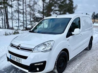 Begagnad Citroën Berlingo 99 HK (72 kW) 2017 Minibuss