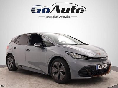 Ljusgrå (grå) Begagnad 2022 Cupra Born Halvkombi | 239 500 kr (Marknadspris)