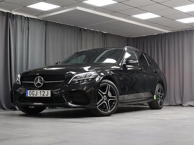 Svart Begagnad 2020 Mercedes C300e AMG Kombi | 279 000 kr (Lite dyr)